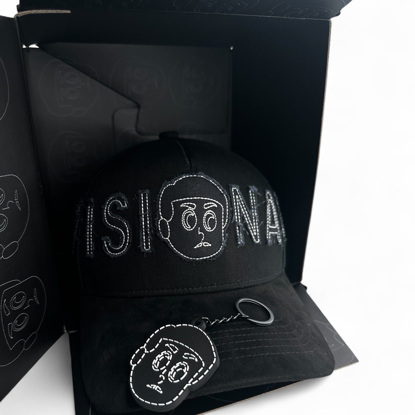 VISIONARIO ALL BLACK